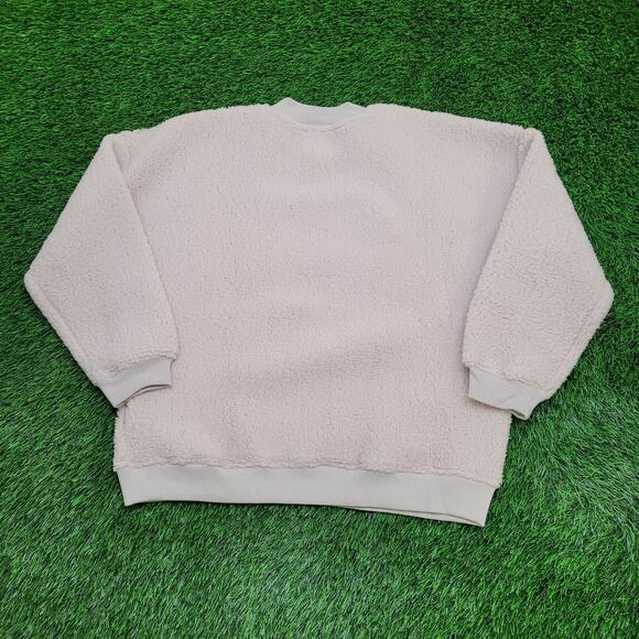 Sanrio Hello-Kitty Fuzzy BOA Sweater Womens Large 24x25 Baggy - Picture 2 of 13